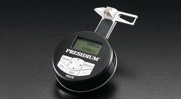 �R���s���[�^�Q�[�W